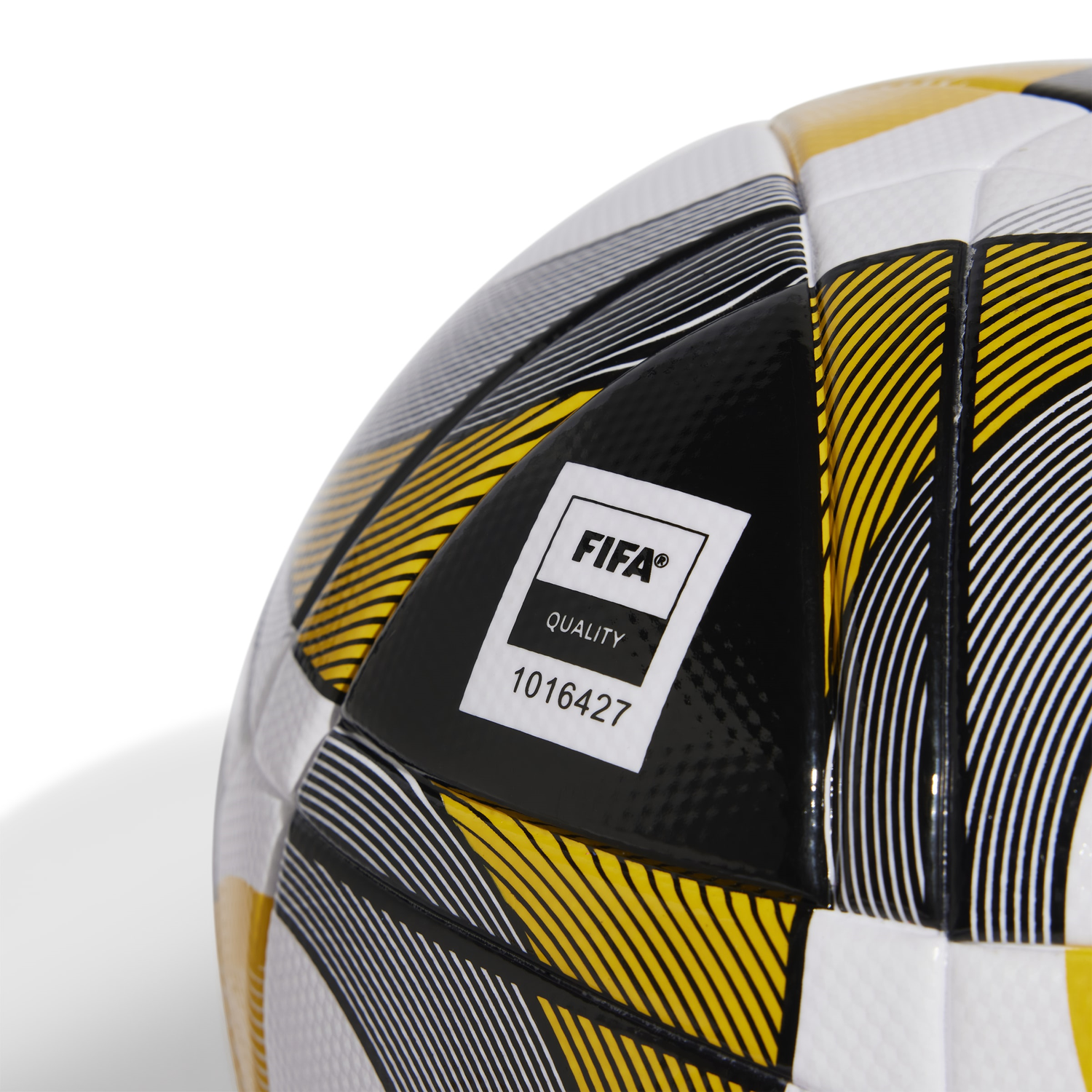 png_1500x1500_65988498