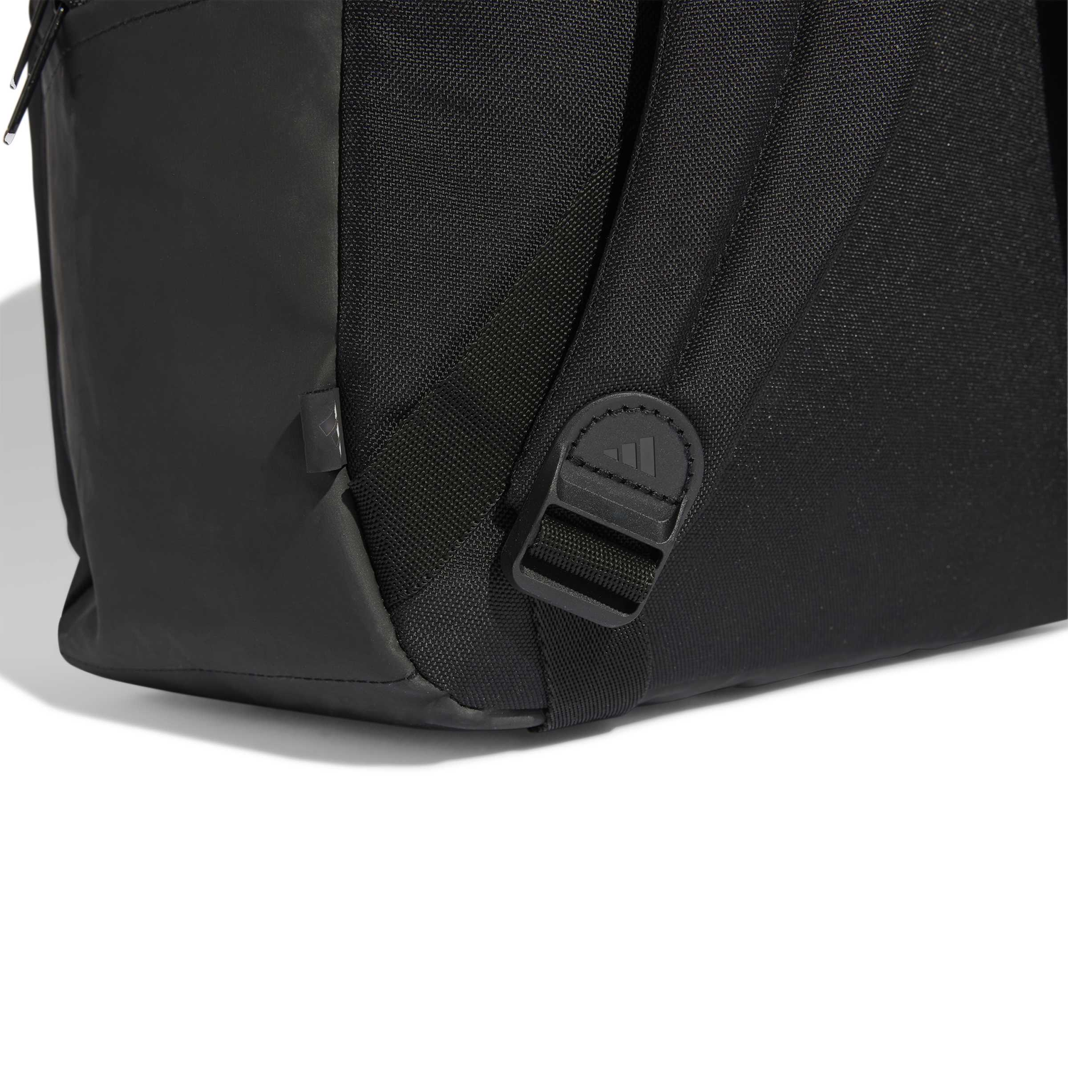 png_1500x1500_66002652